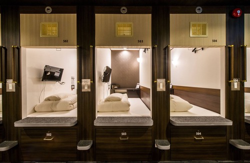 Naka Ward Hotel | Sejour Inn Capsule