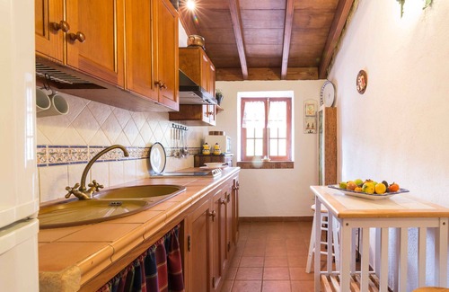San Cristobal de La Laguna Cabaña | Casa rural para 4 dentro de un complejo con jardín y piscina