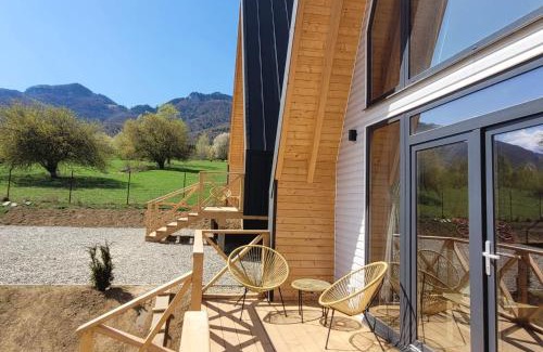 Moieciu Chalet De Esquí | Selah Cabin