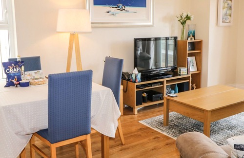 Killyleagh Apartamento | SELAH, country holiday cottage, with a garden in Killyleagh