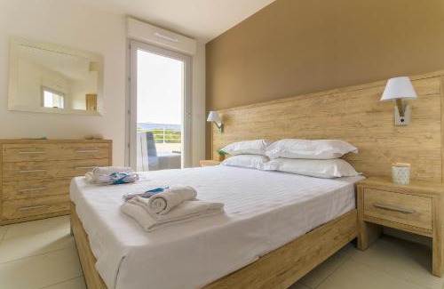 La Faviere Apartamento | SELECT'SOHOME - Résidence Le Poséidon - SELECT'soHOME - Appartement pour 6 personnes avec parking privé et piscine ! - POS36