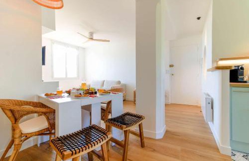 Le Lavandou Apartamento | SELECT'soHOME - T3 vue mer - Centre ville avec place de parking - CALYPSO