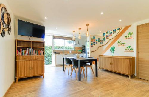 Bormes-Les-Mimosas Villa | SELECTsoHOME - Cocon avec jardin, plancha et piscine partagée - CASITA