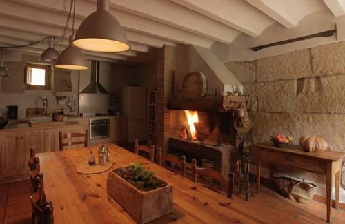 Plandogau Cabaña | Casa rural (alquiler íntegro) La Farga 1845 para 12 personas
