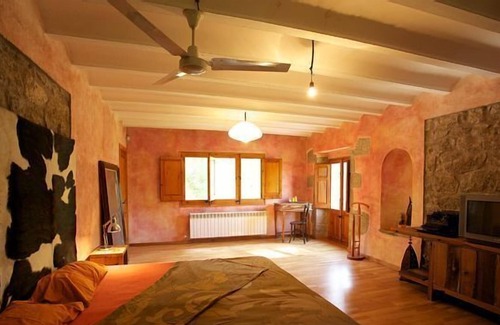 Plandogau Cabaña | Casa rural (alquiler íntegro) La Farga 1845 para 12 personas