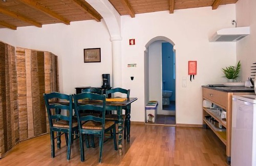 Quelfes Cabaña | Casa rural de alquiler íntegro con piscina en Quinta dos Cochichos 2 - 4