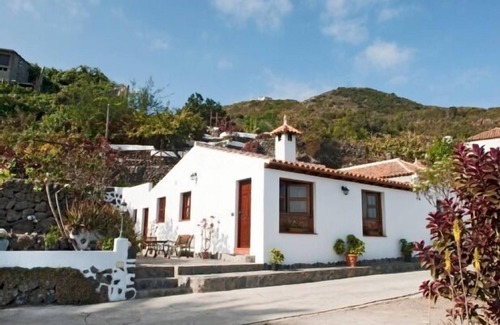 El Guincho Cabaña | Casa rural (alquiler íntegro) Furnia del Bebedero para 4 personas