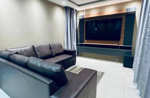 Gaborone Casa | Self Catering 2-bedroom house in Gaborone with WiFi, AC, Outdoor Garden