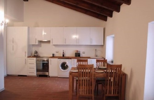 Villanuova sul Clisi Apartamento | Self Catering Apartment In A Beautiful 16th Century Building