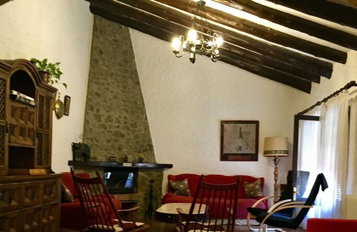 Tordera Cabaña | Casa rural (alquiler íntegro) Cal Capità para 17 personas
