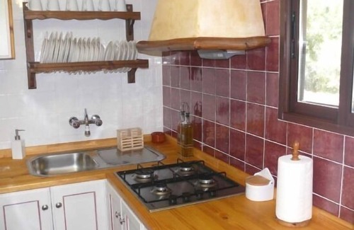 Las Gabias Cabaña | Bonita casa rural para 4 personas, con piscina y a 10 km. del centro de Granada