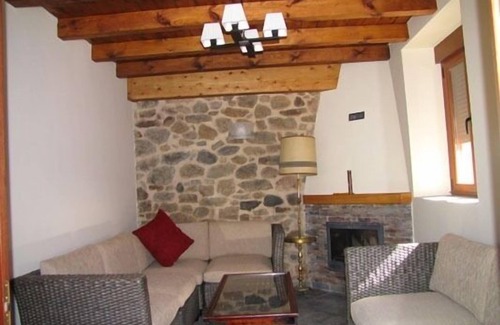 Boca de Huergano Cabaña | Casa rural (alquiler íntegro) La Altanera para 8 personas
