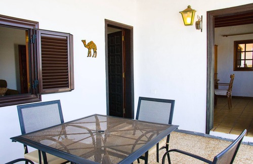 Tahiche Cabaña | Casa rural para 8 personas con wifi gratis, piscina climatizada comunitaria
