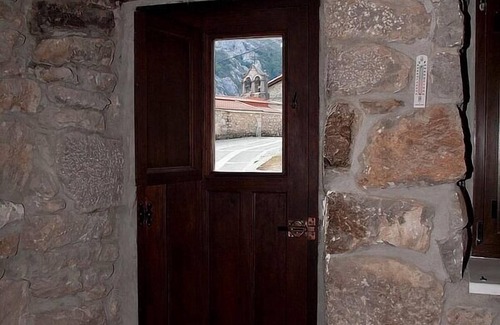 Sotres Cabaña | Casa rural (alquiler íntegro) para 4 personas