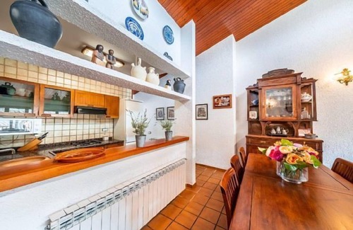 Pirineos catalanes Cabaña | Casa con Piscina 1 hora de Barcelona. Alquiler integro.