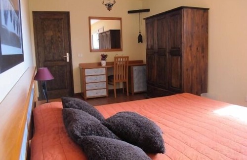 Tias Cabaña | Casa rural (alquiler íntegro) La Tahonilla para 2 personas