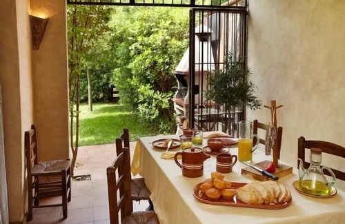 Parlava Cabaña | Casa rural en el Baix Empordà con WiFi gratis, piscina, BBQ, ideal familias