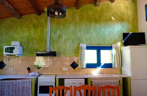 Riudaura Cabaña | Molino restaurado 4/6 p, piscina comunitaria climatizada (S Sta a P. Dicbre.)