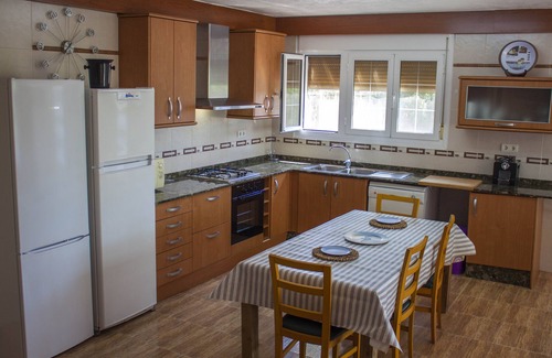 Riumar Cabaña | Villa rural, piscina privada, wifi gratis, parque infantil, 1,8km de la playa