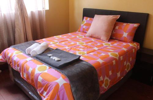 Greater Johannesburg Metropolitan Area Casa | Self-catering rooms Florida