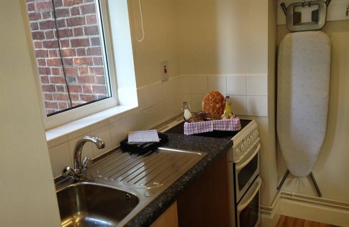Chester Apartamento | Estudio-Apartamento-Baño Privado-Vista al Jardín-GroundFloor-Self catering