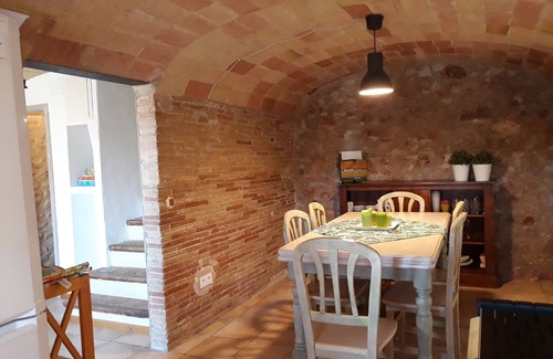 Albons Cabaña | Casa rural con piscina ideal para familias de 6 personas a 5 Km de la playa