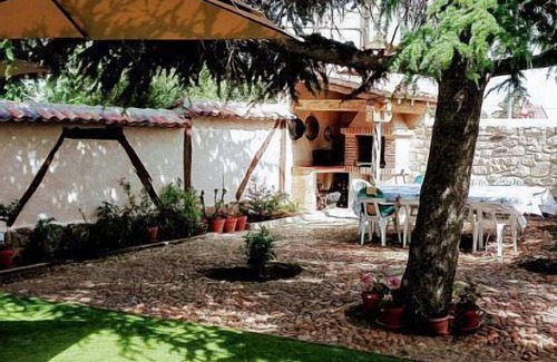 Rades de Abajo Cabaña | Casa rural (alquiler íntegro) Villa Pedraza para 8 personas