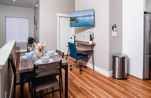 Reno Apartamento | Self Check-In🔷500mbps🔷Pets OK🔷Walkers Paradise🔷2 Smart TV's🔷Arcade Machine