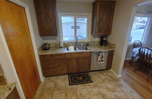 Idaho Falls Casa | Self Check-In & Free Wi-Fi in this Fresh Remodel!