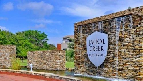 Greater Johannesburg Metropolitan Area Apartamento | Self Checkin -Cozy & Stylish 2-Bedroom Apartment in Jackal Creek
