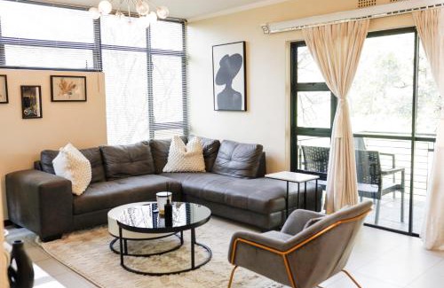 Greater Johannesburg Metropolitan Area Apartamento | Self Checkin -Cozy & Stylish 2-Bedroom Apartment in Jackal Creek