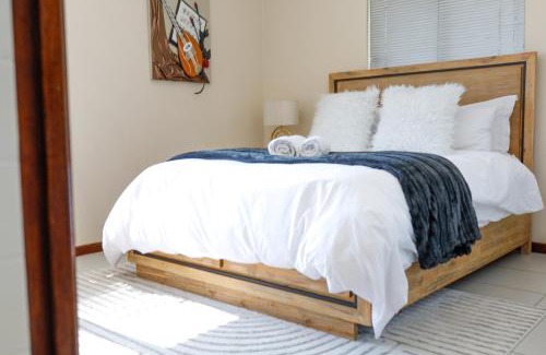 Greater Johannesburg Metropolitan Area Apartamento | Self Checkin -Cozy & Stylish 2-Bedroom Apartment in Jackal Creek