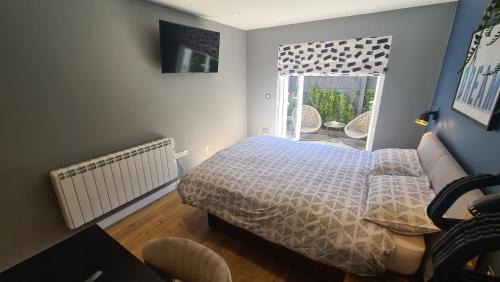 Barnstaple Casa | Self-contained and Peaceful en-suite with garden