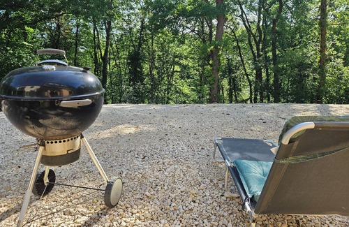 Valojoulx Apartamento | Self-contained apartment in the heart of the forest, 6 minutes from Lascaux
