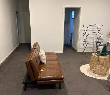 Clyde North Apartamento | Self-contained Flat