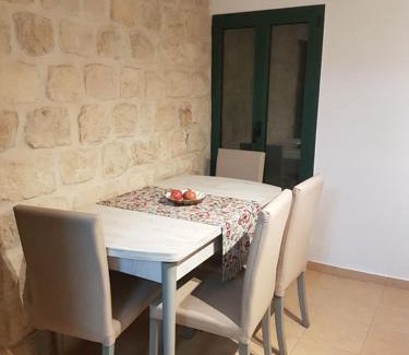 Safed Apartamento | Self-Contained Garden apartment with Galilee sea & mountains view 2