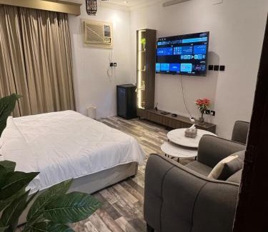 Al Kura Apartamento | Self-entry studio