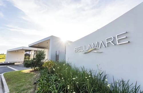 Summerstrand Apartamento | Selfcatering apartment in Summerstrand featuring luxury amenities & free parking