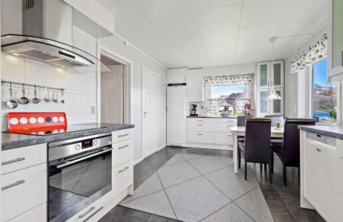 Flakstad Casa | Selmas hus