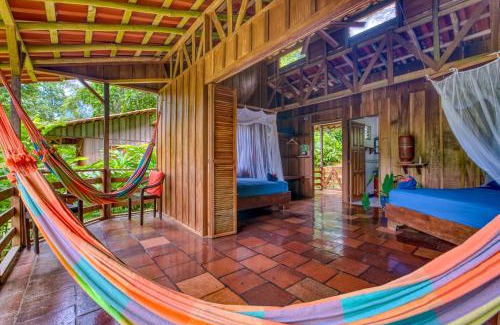 Limón Cabina | Selva Bananito Lodge