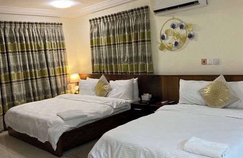 Teshie Hotel | Selwilliam Hotel