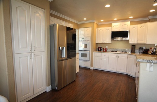 Green Valley North Casa | LUXURY HOUSE, 5 Bedroom, GIANT Pool, 1/4 Acre, 65-85" TV, 500mbpWIFI