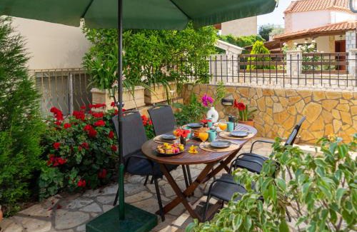Diakofto Apartamento | Semeli House In Diakopto, close to Beach & Odontotos