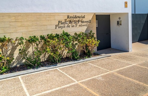 Conil de la Frontera Cabaña | Acogedora casa con plaza de garage , en zona residencial con piscina compartida