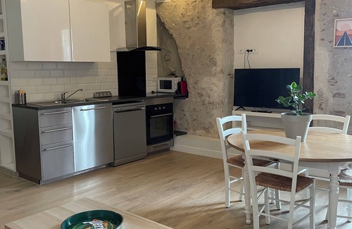 Baule Condominio | Semi-detached house combining old-world charm and modern comforts
