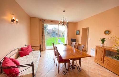 Talais Casa | Semi-detached house on a vineyard, Talais