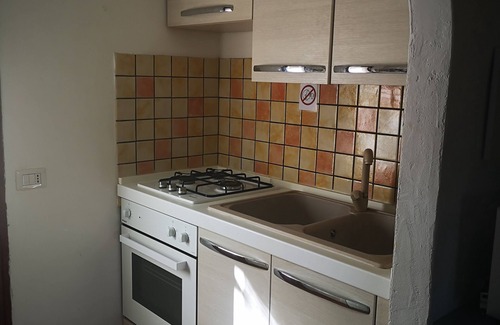Villaggio Mandorli Casa | Casa adosada frente al mar (10 metros) con jardín privado IUN P5807