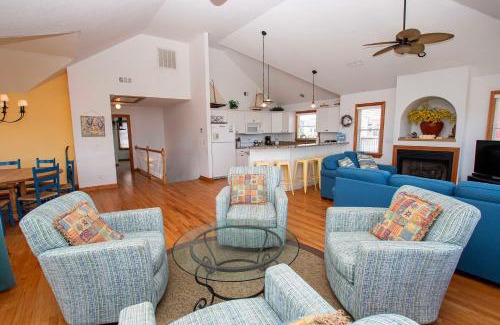 Ocean Sands Casa | Semi-Oceanfront, Close to Beach, Private Pool, Pool Table, OS5Q, Olympus