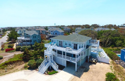 Corolla Light Casa | Semi-Oceanfront, Private Pool with Cabana! Ocean Views! Pool Table, 126, Newmania