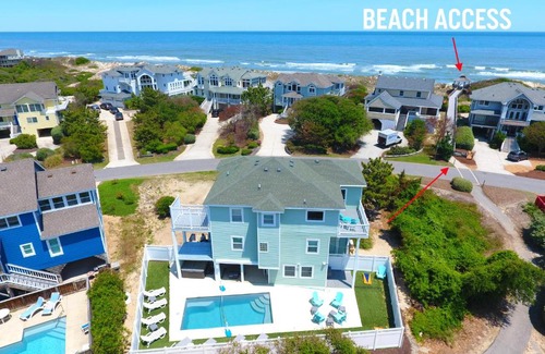 Corolla Light Casa | Semi-Oceanfront, Private Pool with Cabana! Ocean Views! Pool Table, 126, Newmania